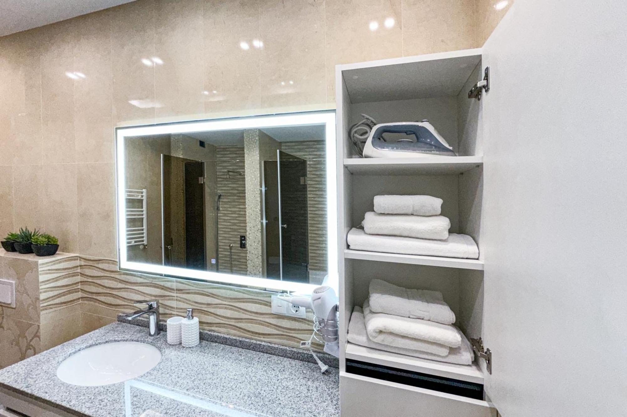 Sky Exclusive Vip Apartaments Chisinau Eksteriør bilde